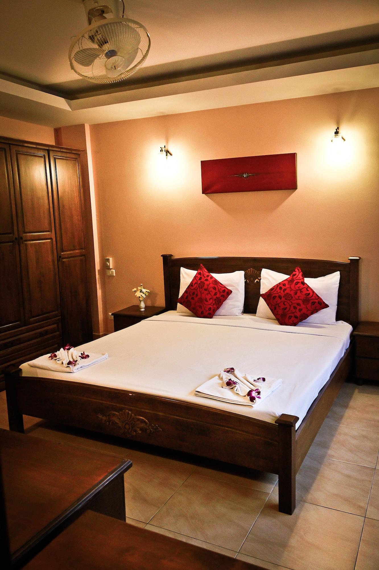 Star Guesthouse Patong Экстерьер фото
