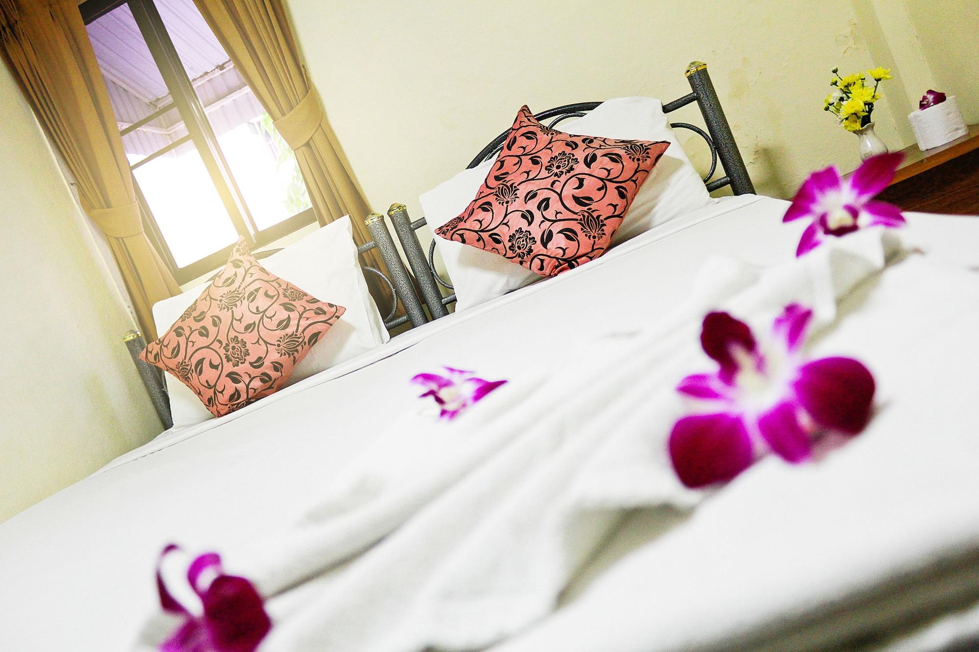 Star Guesthouse Patong Экстерьер фото