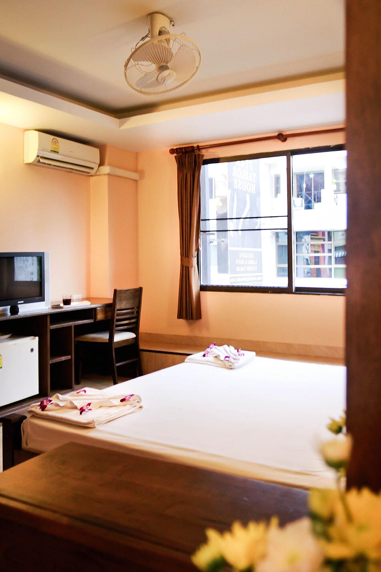Star Guesthouse Patong Экстерьер фото