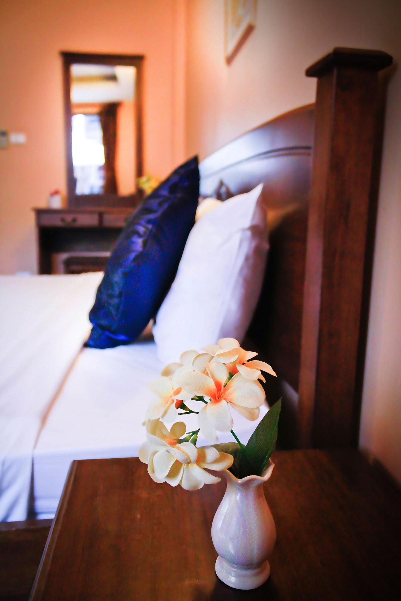 Star Guesthouse Patong Экстерьер фото